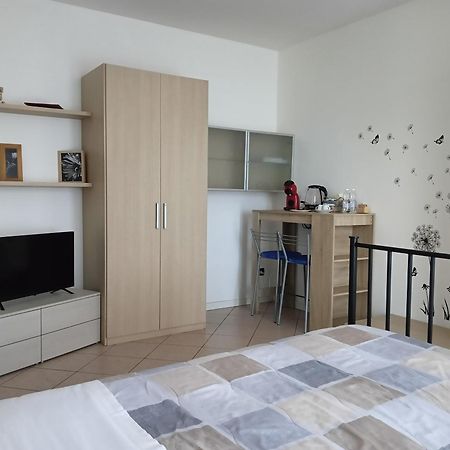 Sleep & Fly Malpensa Bed & Breakfast Case Nuove  Exterior foto